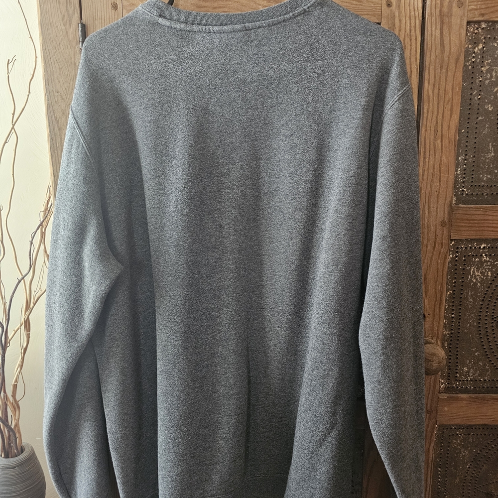 Nike Women's Dark Gray Crewneck Sweatshirt In A Sz XL - Picture 2 of 3